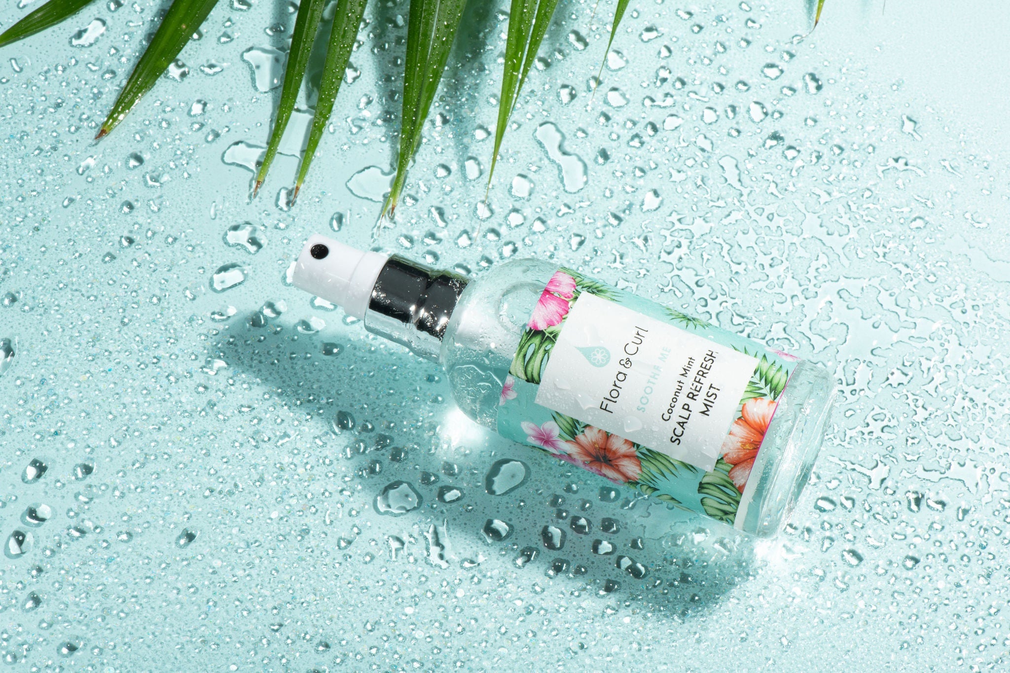 Diaytar Côte d'Ivoire Flora  Curl Brume rafraîchissante pour le cuir chevelu à la noix de coco et à la menthe 100 ml BRAND,HAIR