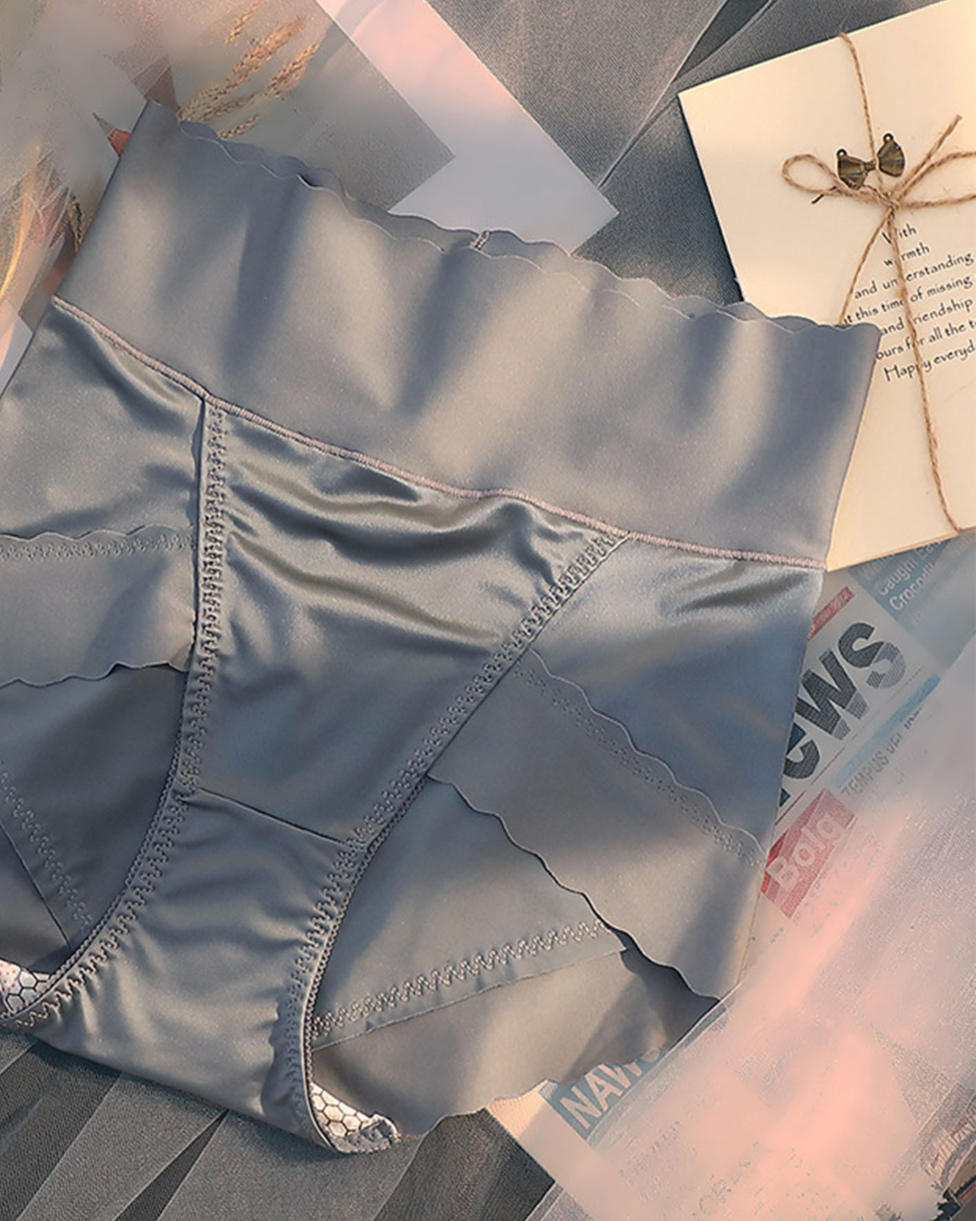 Culotte mode en satin taille haute, rehausseur de hanches