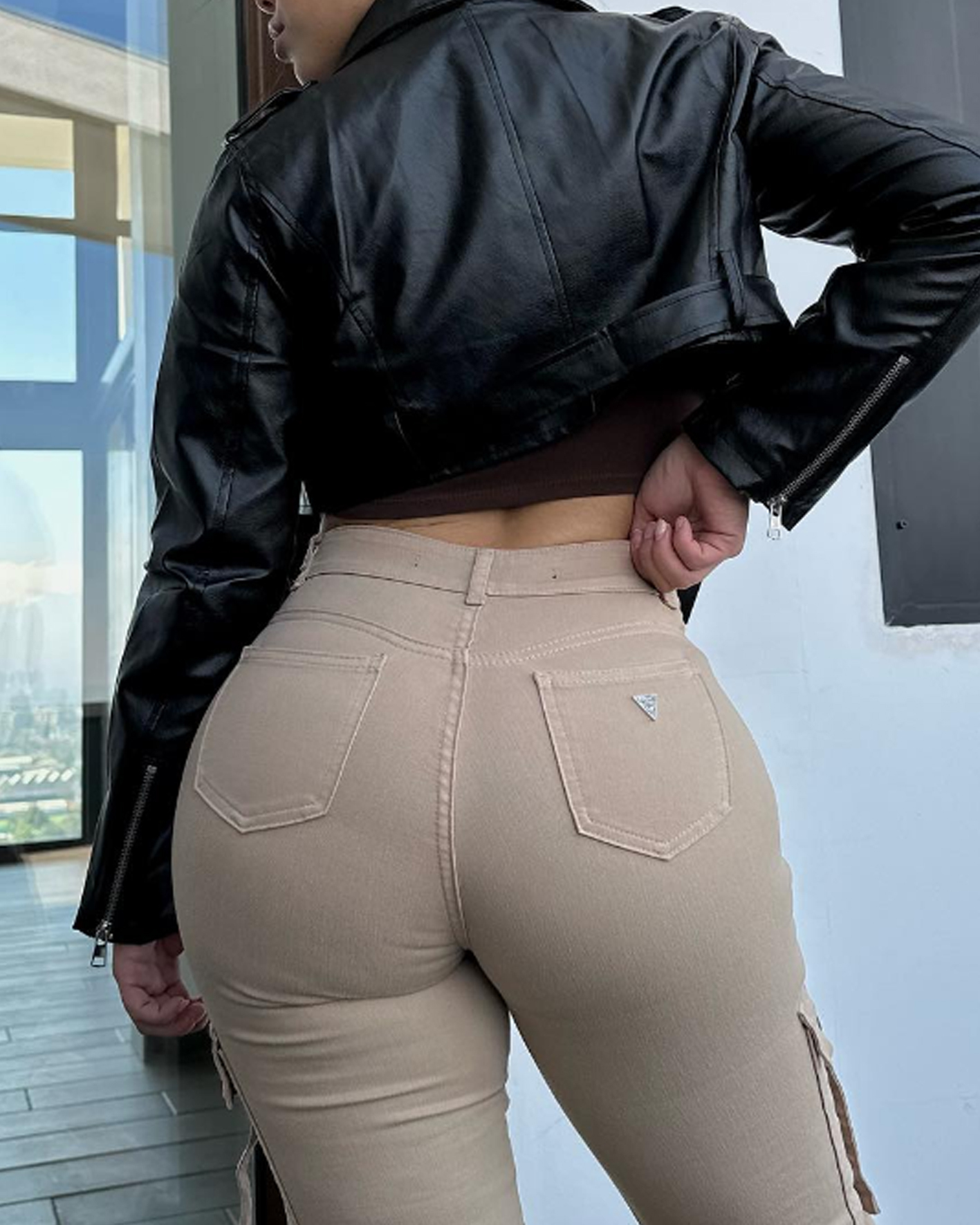 Jean cargo 