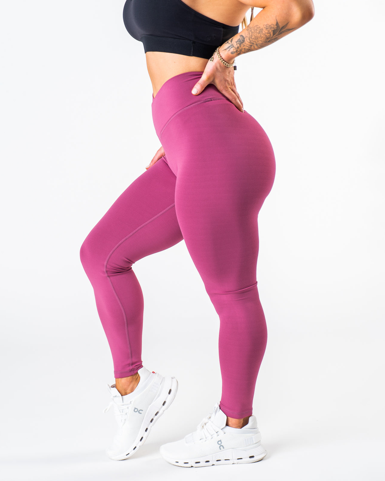 REGAL BOOTY SCRUNCH LEGGINGS