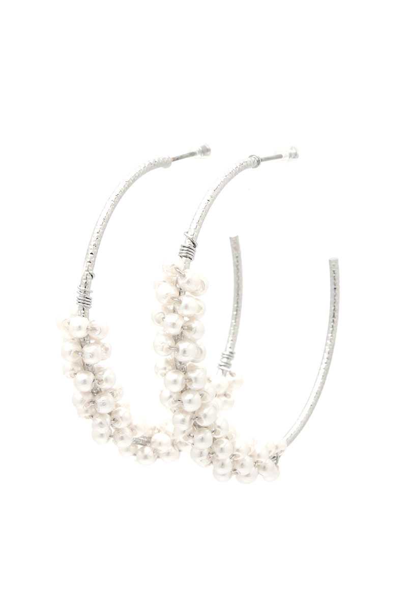 Boucle d'oreille à cercle ouvert perlé