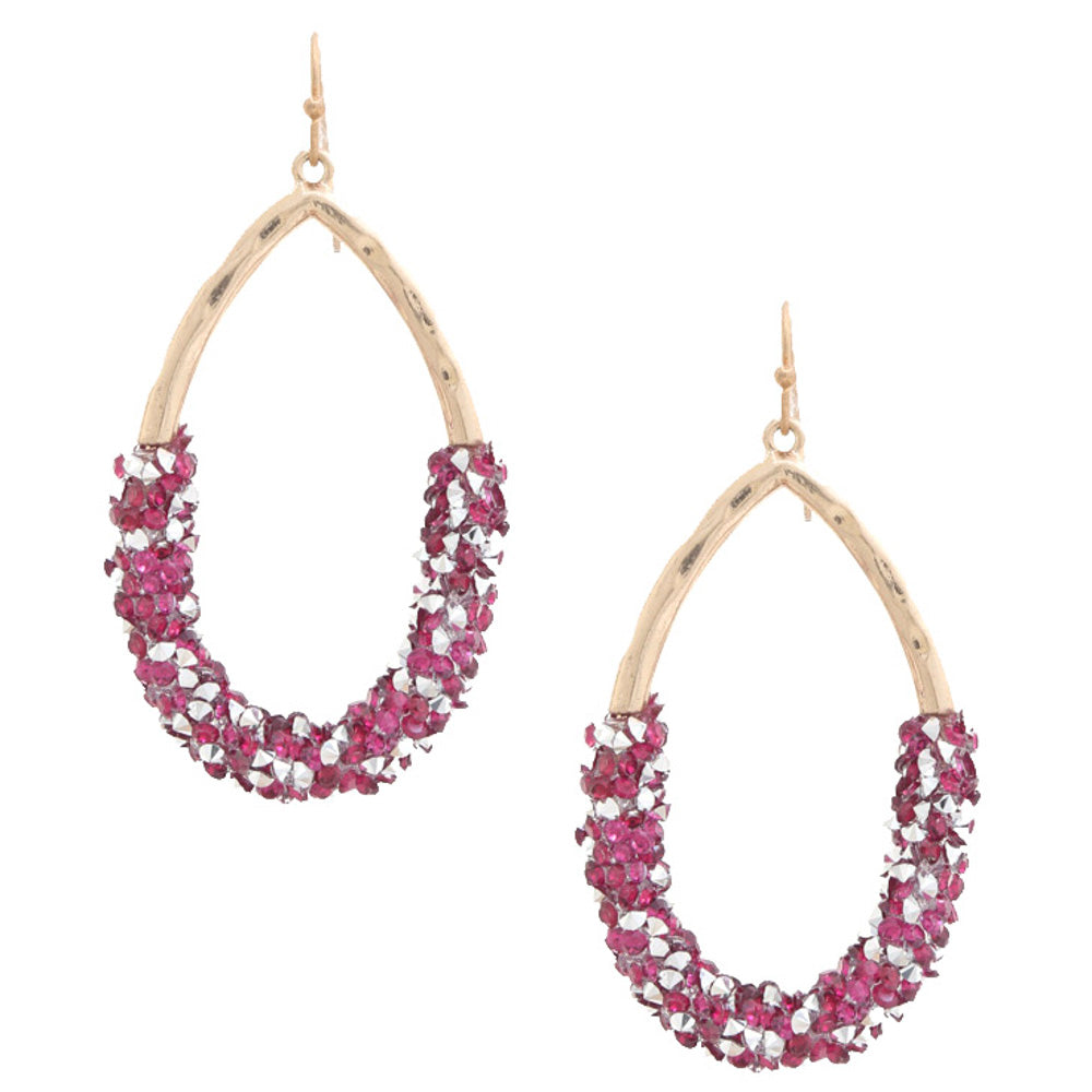Boucle d'oreille pendante en forme de larme perlée