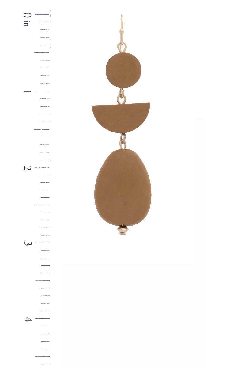 Boucle d'oreille pendante en perles de bois géométriques