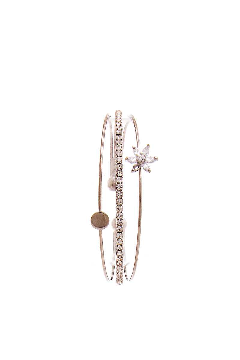 Bracelet à fleurs en strass triple couche à la mode