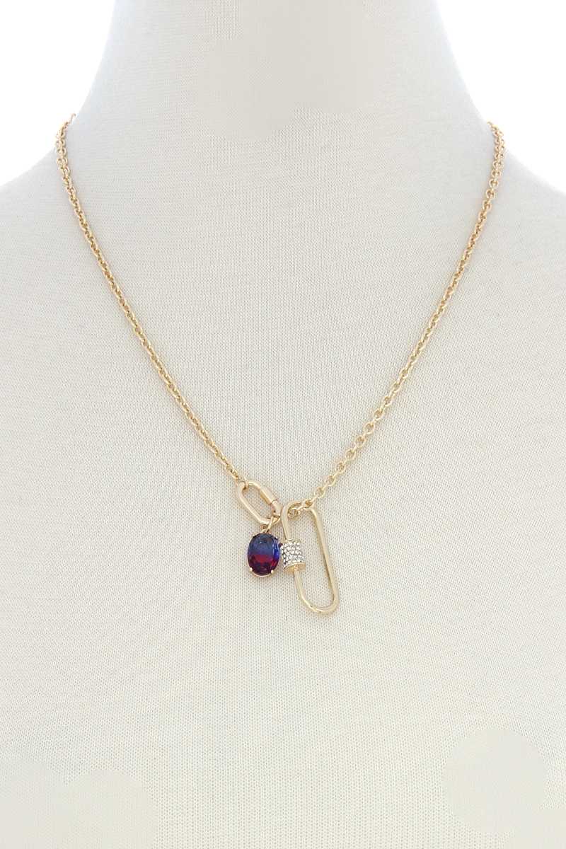 Collier à breloques en strass de forme ovale