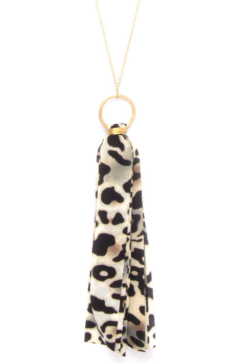 Collier à pampilles en tissu imprimé animal