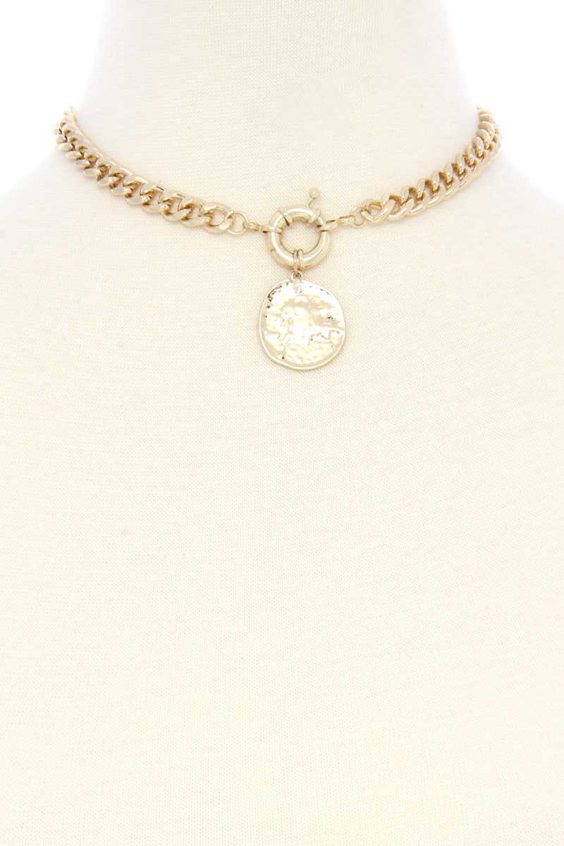 Collier en métal à maillons de chaîne cubaine en pièce de monnaie martelée