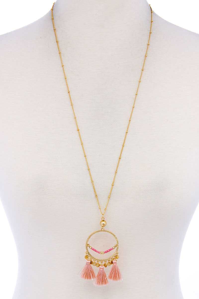 Collier pendentif à pompon mignon de mode moderne