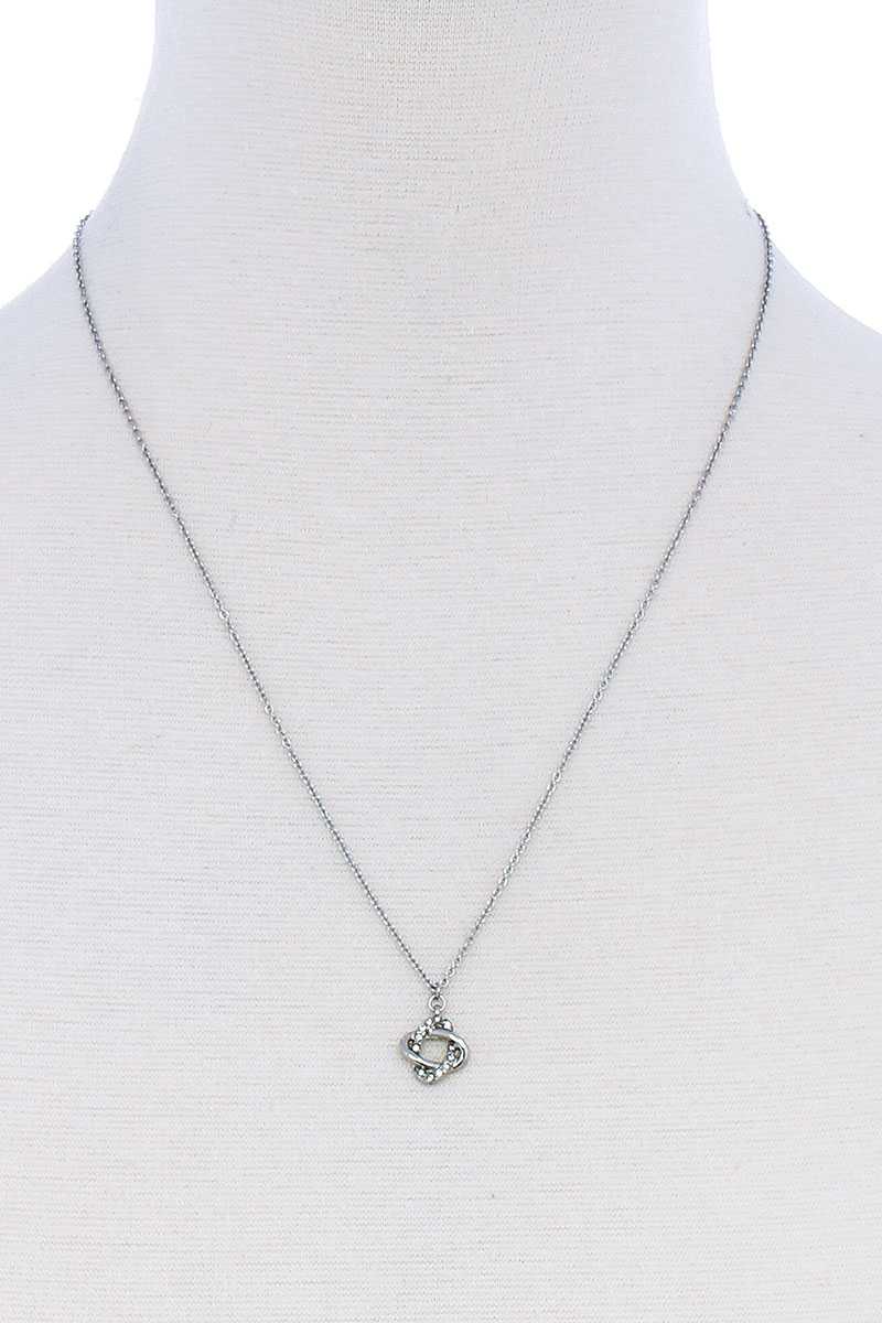 Collier pendentif mignon en strass à la mode