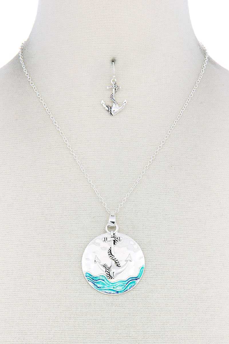 Collier pendentif rond ancre