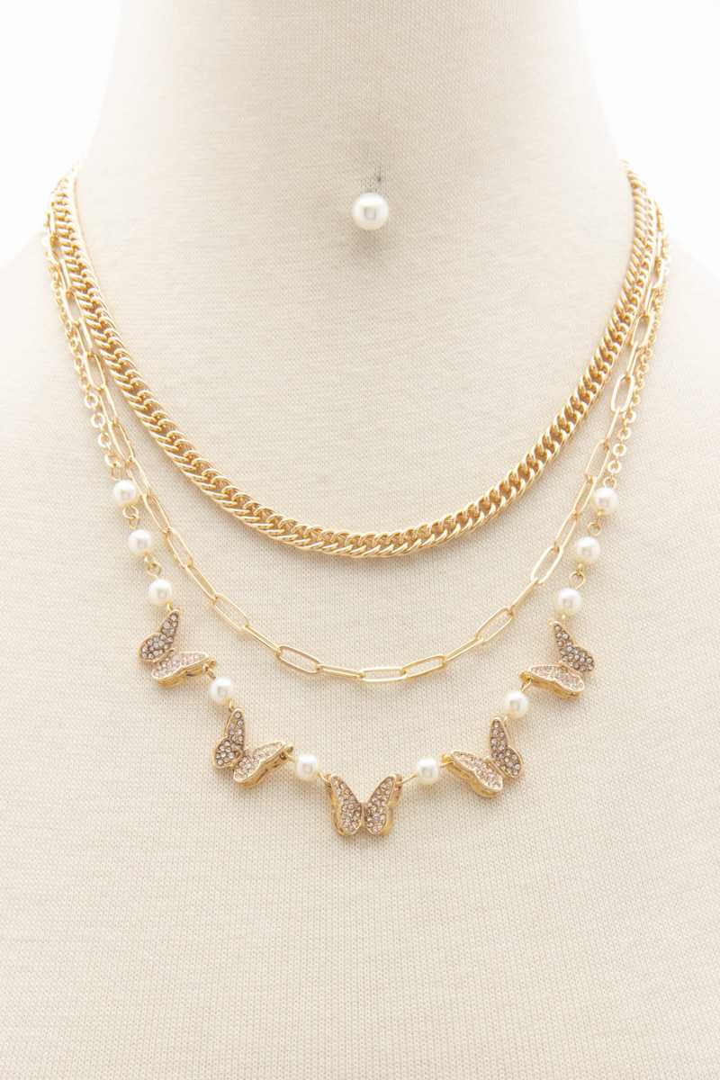Collier superposé à maillons ovales avec breloque papillon