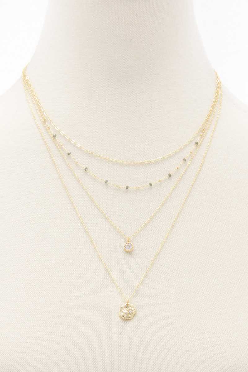Collier superposé de perles