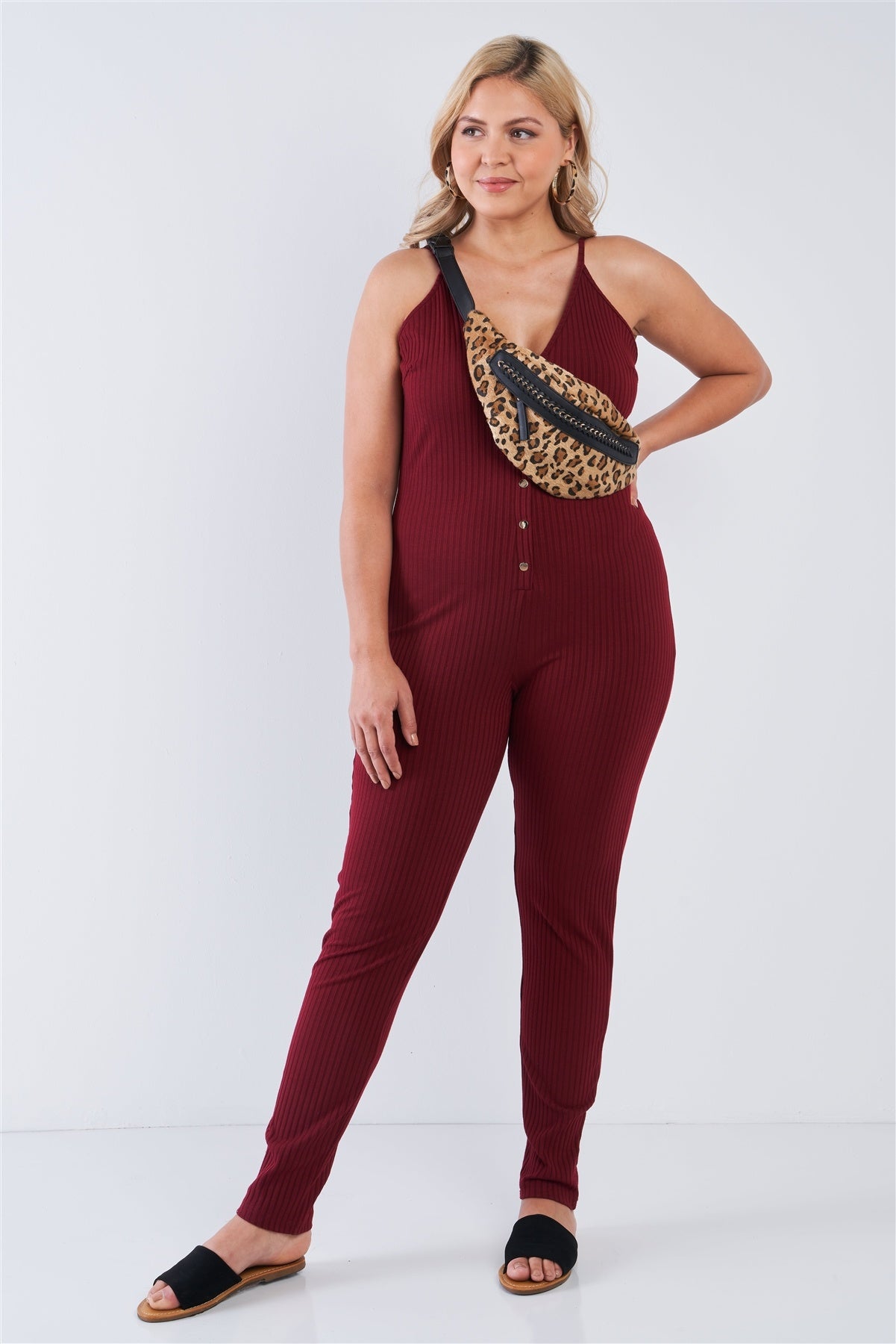 Combinaison boutonnée en tricot côtelé de grande taille à bretelles fines