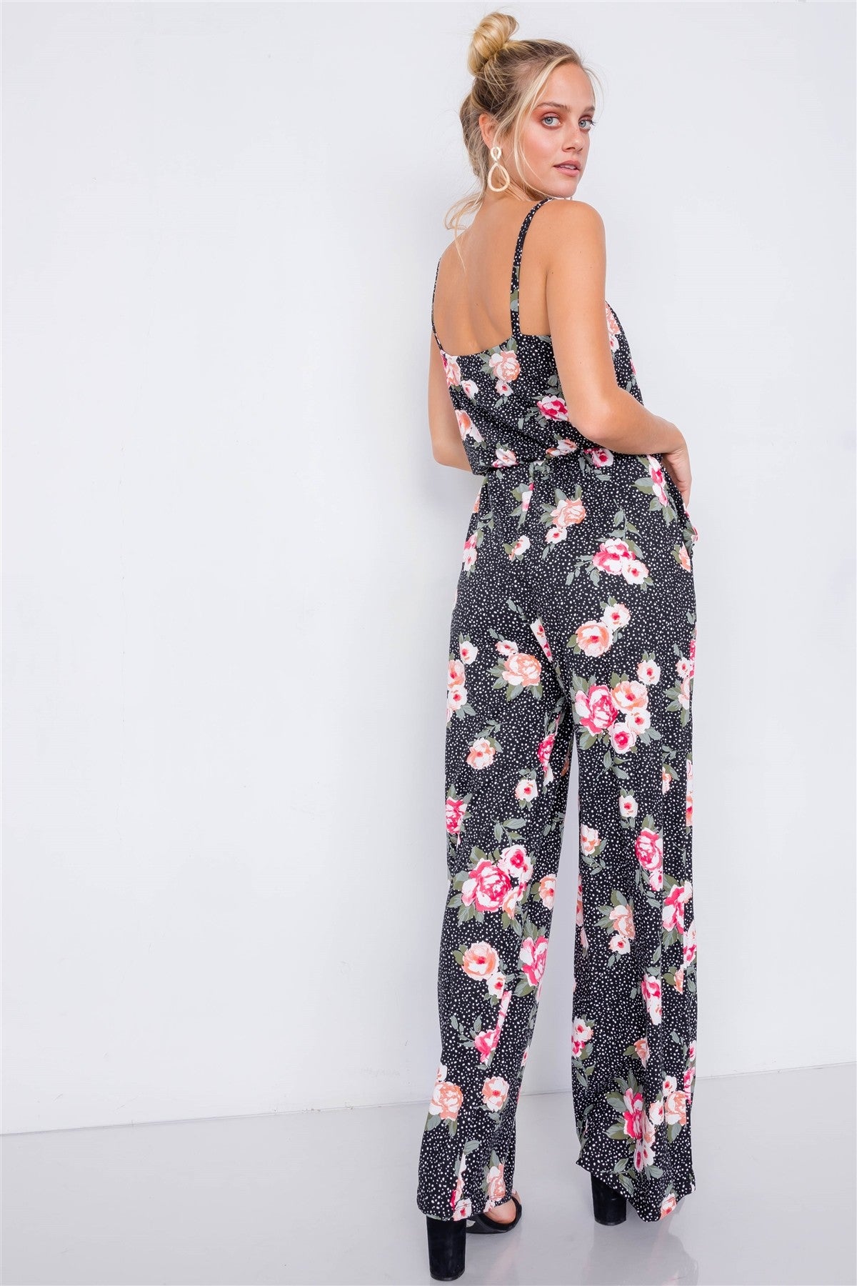 Combinaison noire à pois et à pois, jambe large, élastique, encolure dégagée