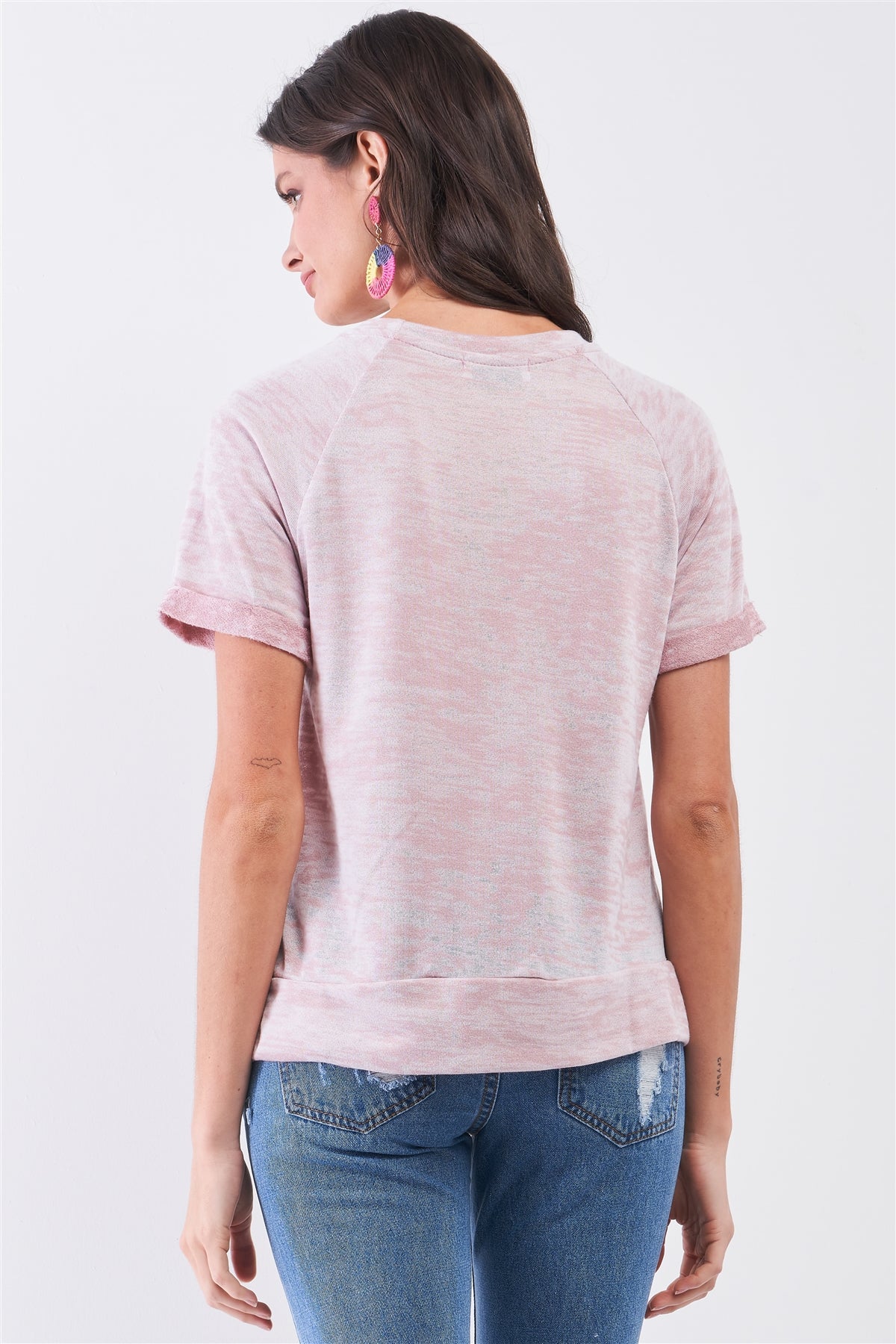 Haut t-shirt coupe décontractée à manches courtes pliées et col rond