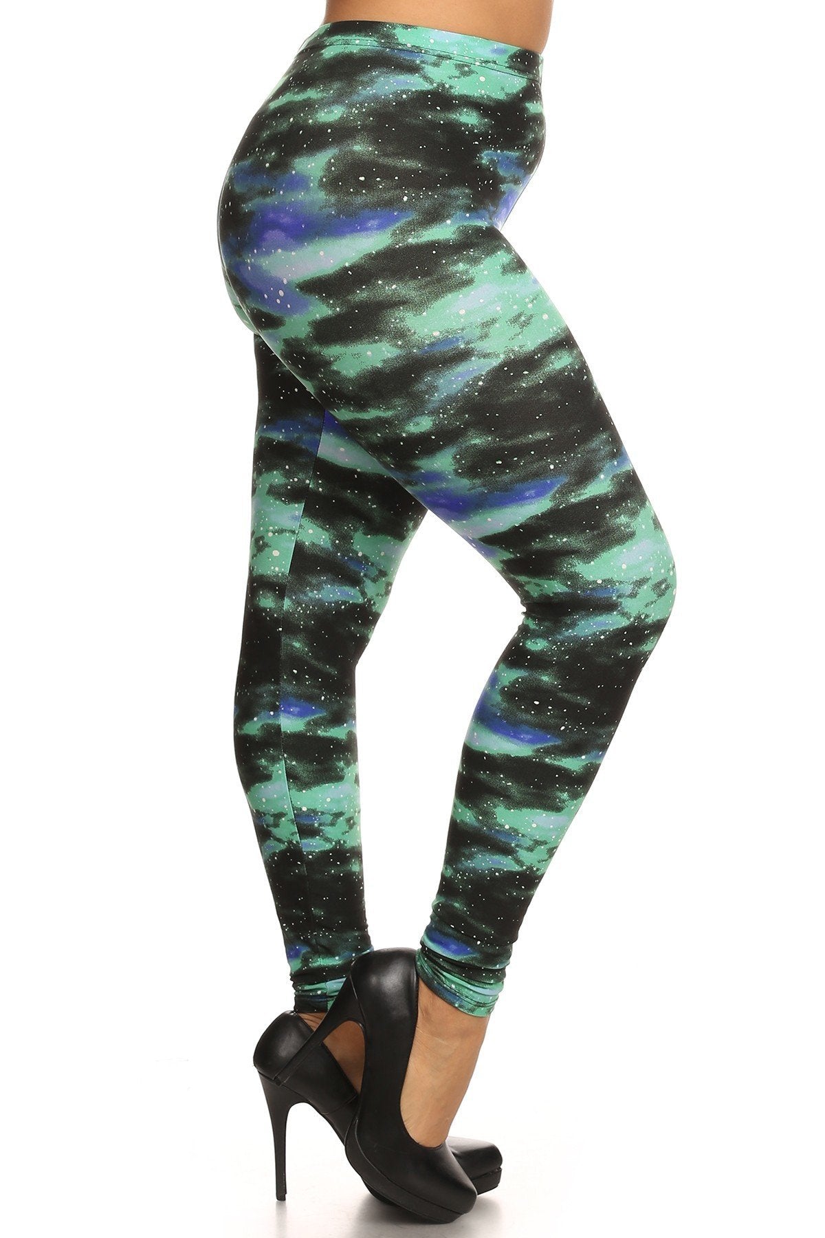 Legging en tricot imprimé graphique Galaxy grande taille avec détail de taille élastique. Coupe taille haute