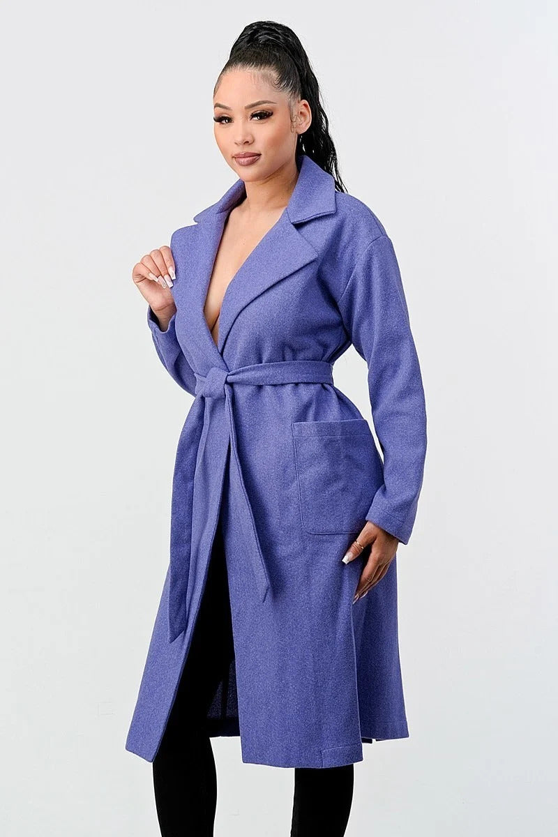 Manteau de luxe en laine à nouer à la taille, poches latérales, longueur mi-longue