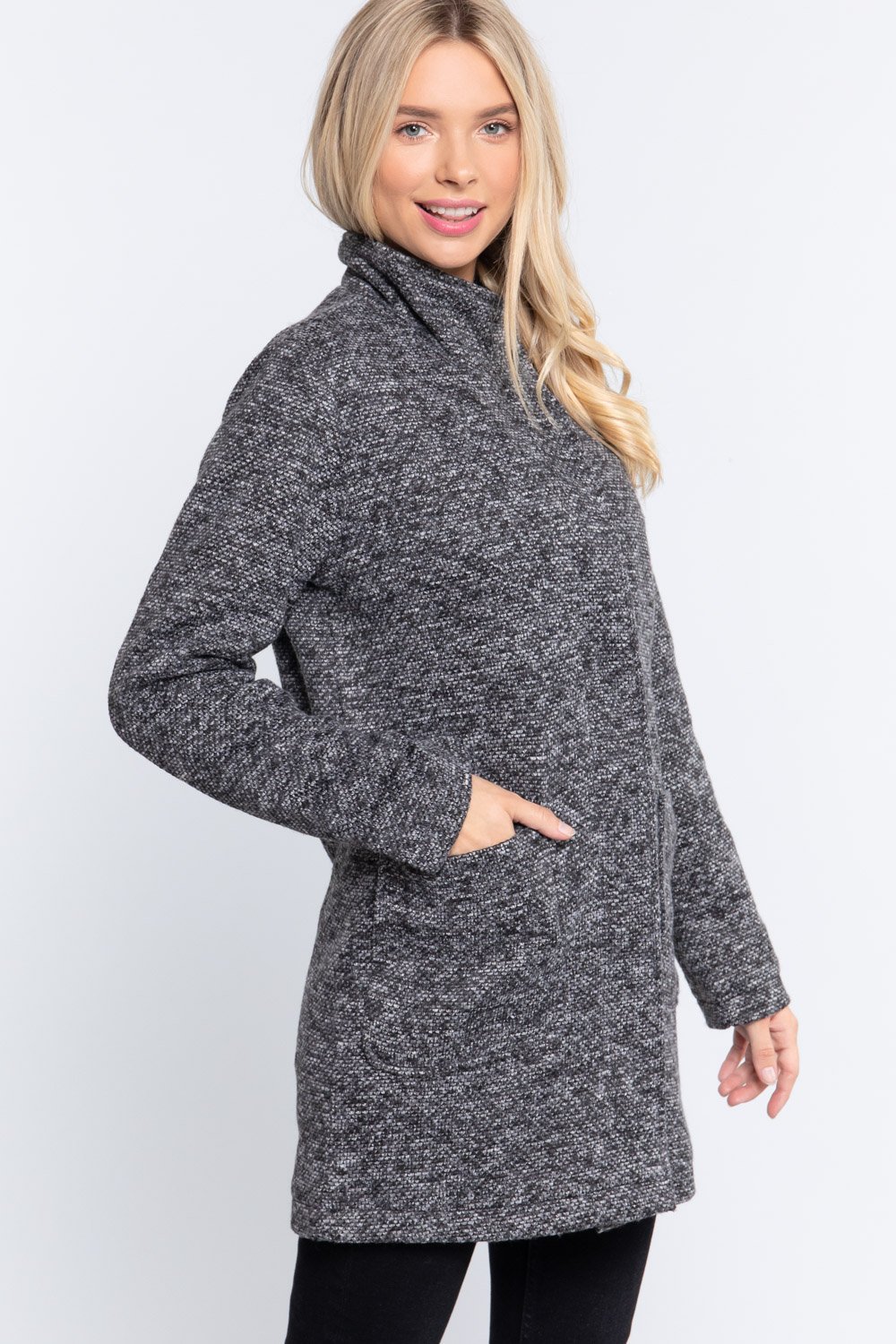 Manteau en tricot à col montant