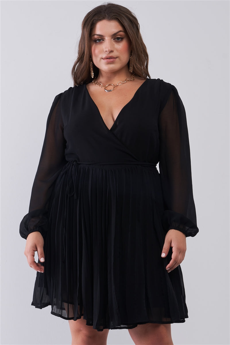 Mini-robe plissée à col en V profond et manches longues bouffantes avec poignets élastiqués et mini-robe plissée