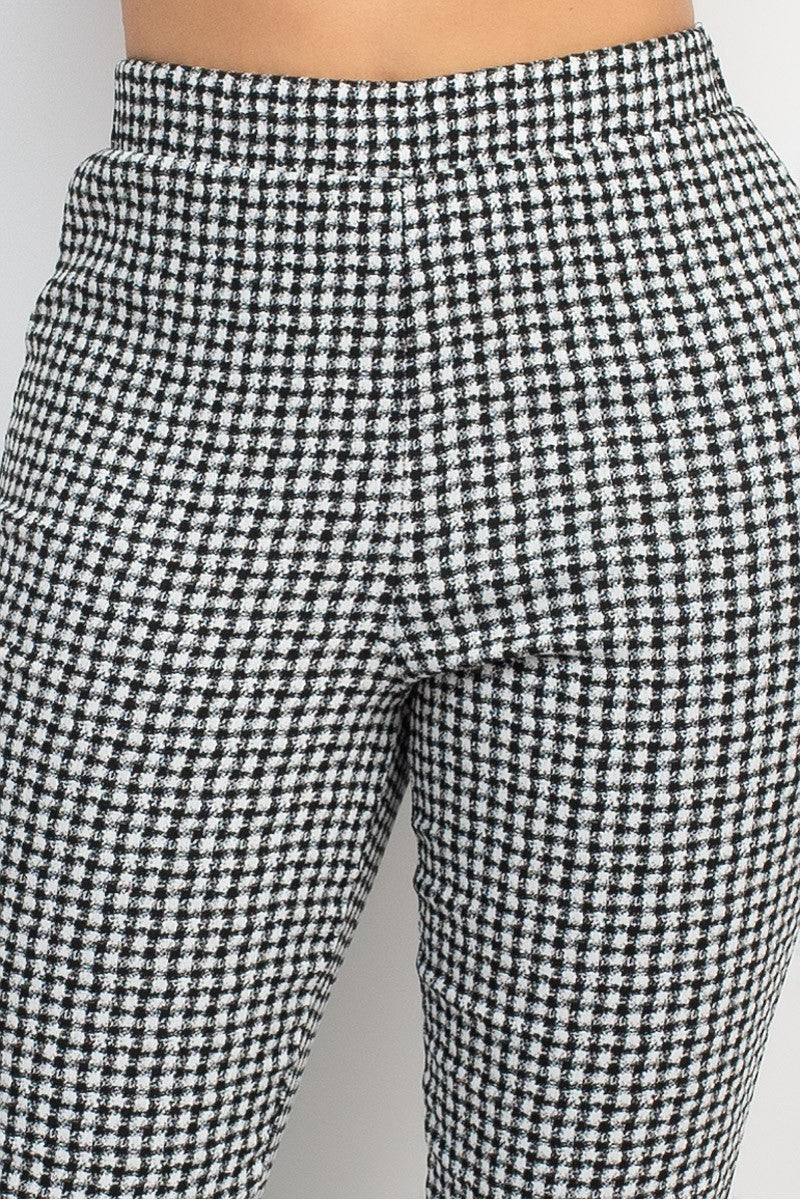 Pantalon évasé ajusté pied-de-poule