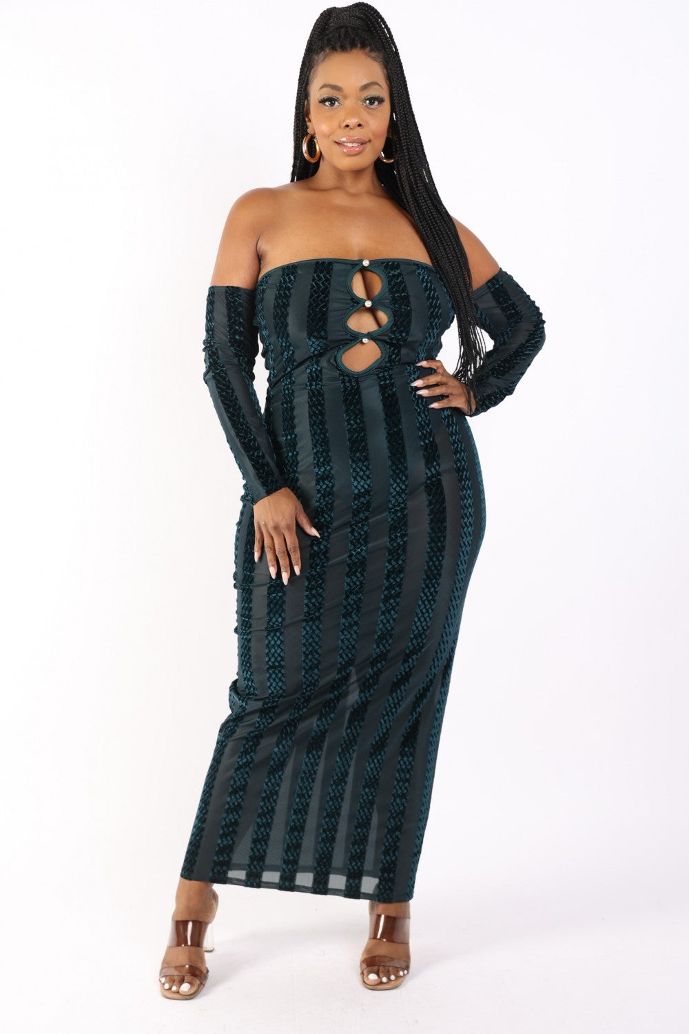 Robe à épaules dénudées en velours rayé