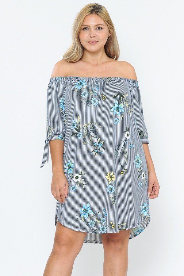 Robe à épaules dénudées et ourlet rond