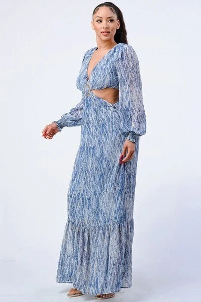 Robe longue imprimée à volants et découpe latérale ceinturée à col en V