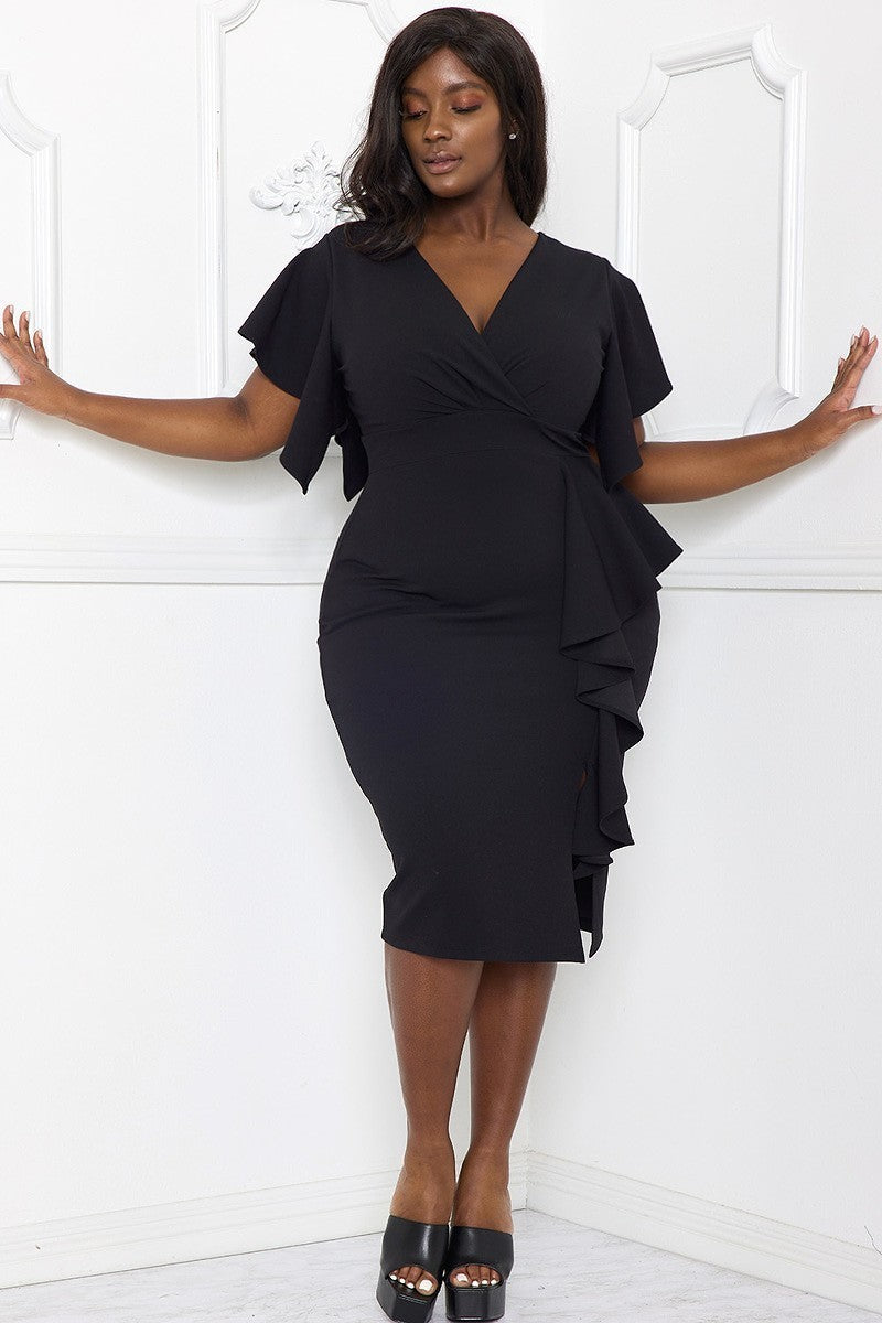 Robe midi grande taille à surplis détaillé et à volants