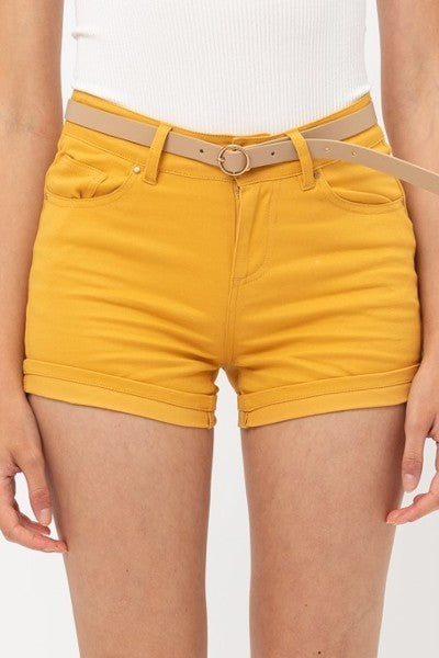 Short taille haute à 5 poches avec ourlet retroussé