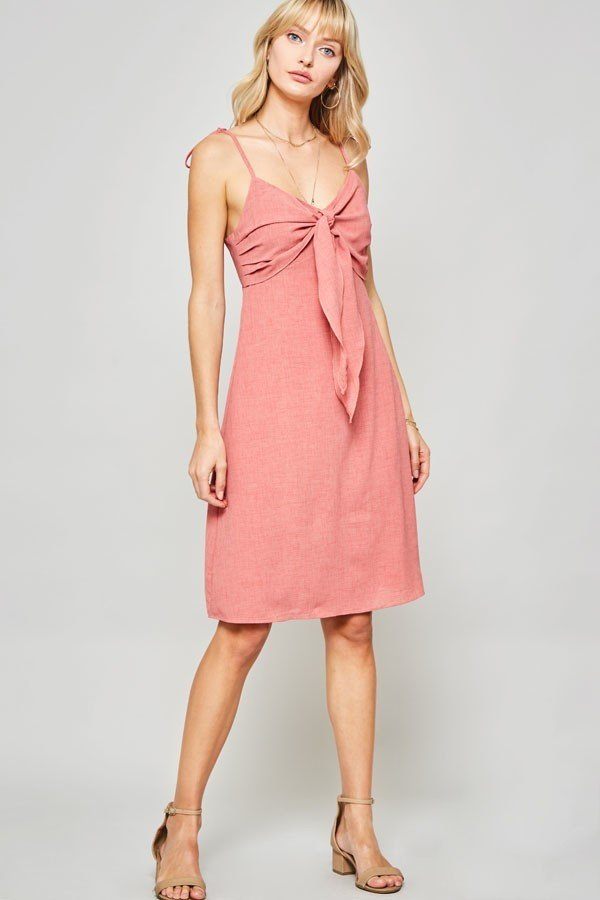 Une robe midi tissée