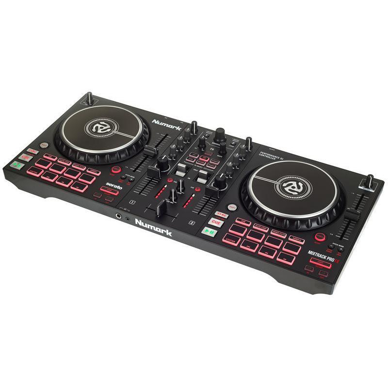 Accessoires audio numark mixtrack pro fx. DIAYTAR CÔTE D'IVOIRE, votre destination en ligne pour tous les produits discount dont vous avez besoin. Explorez notre large gamme de produits, allant des gadgets de dernière génération aux vêtements à la mode, en passant par les équipements informatiques et bien plus encore, le tout à des prix imbattables.