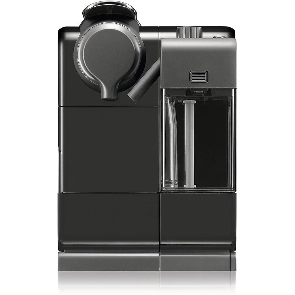 Expresso a capsules compatible nespresso de longhi lattissima touch en560 b. Vous cherchez des bonnes affaires en ligne ? Ne cherchez pas plus loin que DIAYTAR CÔTE D'IVOIRE, la boutique en ligne généraliste où vous trouverez tout à prix discount. Explorez notre sélection complète, allant de la maison à l'électroménager, de l'informatique à la mode et aux gadgets, et bénéficiez de tarifs avantageux pour tous vos achats. Réalisez des économies importantes sans compromettre la qualité avec DIAYTAR CÔTE D'IVOIRE.