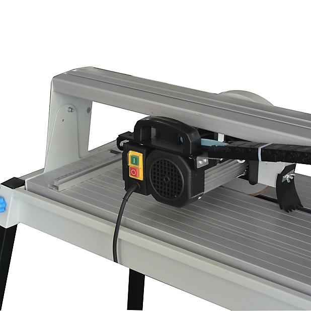 Meuleuse d etabli mac allister mstc800d o125mm. DIAYTAR CÔTE D'IVOIRE - Votre solution en ligne pour des achats discount sans compromis. Plongez dans notre univers où vous trouverez tout ce dont vous avez besoin, de l'électroménager aux articles tendance en passant par les produits informatiques. Faites des économies sans sacrifier la qualité chez nous !