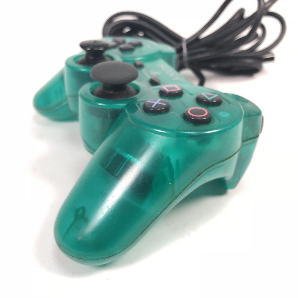Sony dualshock 2. Faites des économies considérables sur tous vos achats en ligne avec DIAYTAR CÔTE D'IVOIRE. Notre boutique en ligne vous propose une variété de produits discount, allant des équipements informatiques aux vêtements tendance, en passant par les accessoires pour la maison et les appareils ménagers.