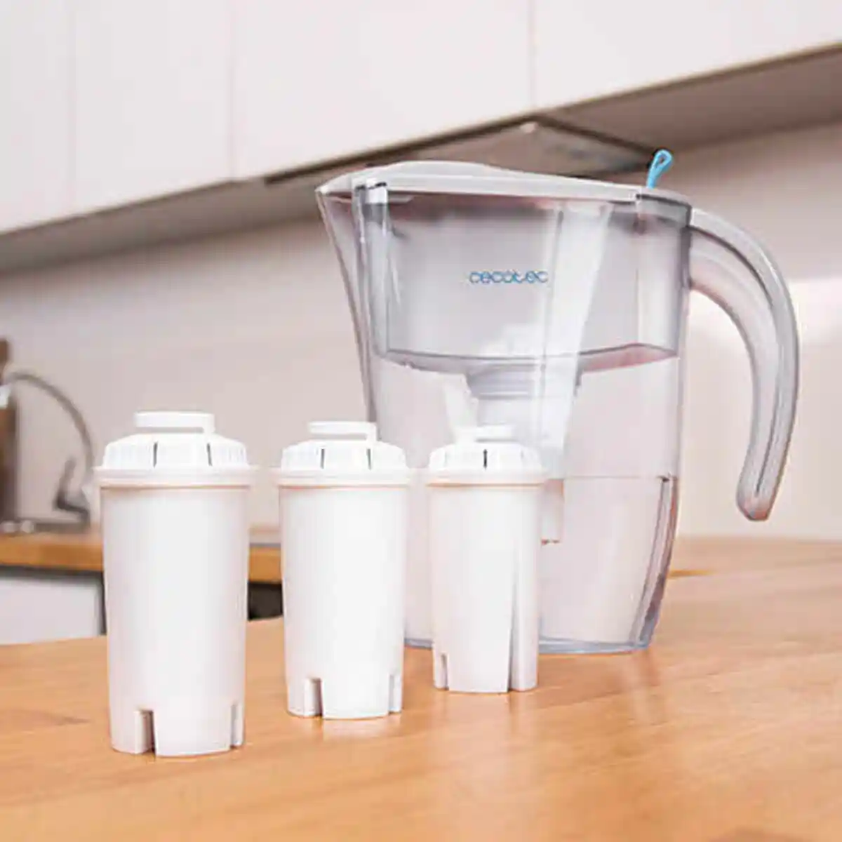 Carafe filtrante cecotec h2onature 2400 active pro 1 4 l transparent_9494. DIAYTAR COTE D'IVOIRE - Où le Shopping est un Plaisir Engagé. Parcourez notre catalogue et choisissez des produits qui respectent vos valeurs et vos attentes.