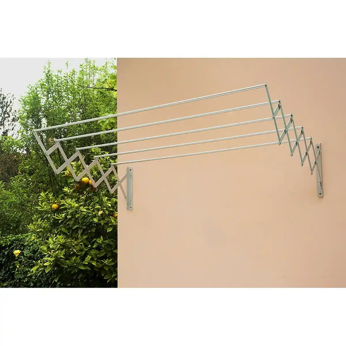Corde a linge retractable murale acier epoxi blanc 80 x 70_9429. Entrez dans l'Univers de DIAYTAR COTE D'IVOIRE - Où l'Authenticité Renouvelle Votre Quotidien. Explorez notre gamme de produits et trouvez des articles qui reflètent votre essence.