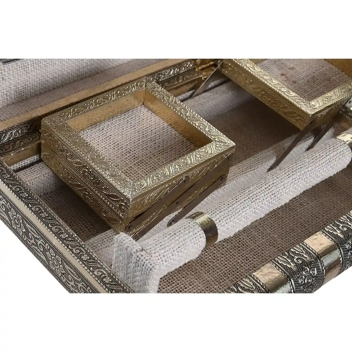 Boite a bijoux dkd home decor 27 5 x 21 x 7 6_4776. DIAYTAR COTE D'IVOIRE - Votre Boutique en Ligne, Votre Choix Illimité. Parcourez nos rayons et découvrez des produits qui vous inspirent, de la mode à la maison et bien plus.