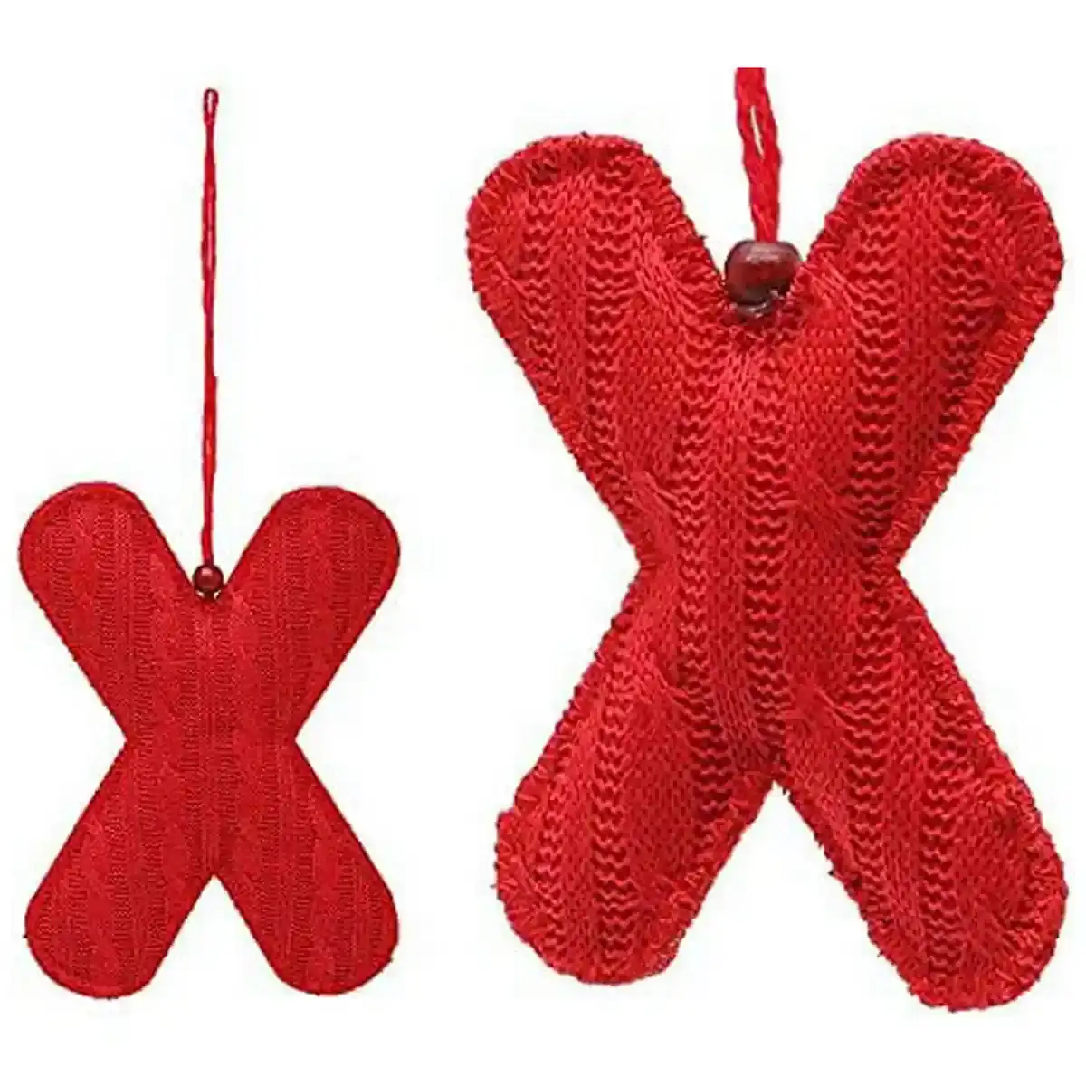 Boule de noel pendentif textile lettre x_7981. DIAYTAR COTE D'IVOIRE - Où l'Élégance Rencontré l'Accessibilité. Parcourez notre catalogue et trouvez des produits qui apportent une touche de sophistication à votre vie quotidienne sans compromettre votre budget.