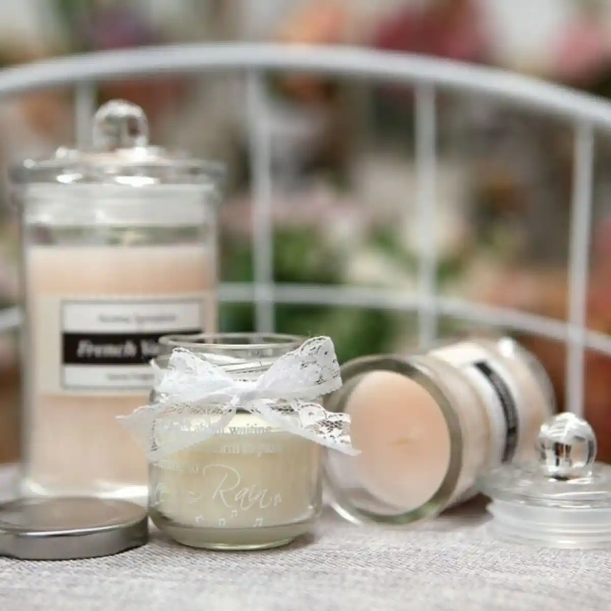 Bougie parfumee 111713_9568. DIAYTAR COTE D'IVOIRE - Où Choisir Devient une Découverte. Explorez notre boutique en ligne et trouvez des articles qui vous surprennent et vous ravissent à chaque clic.