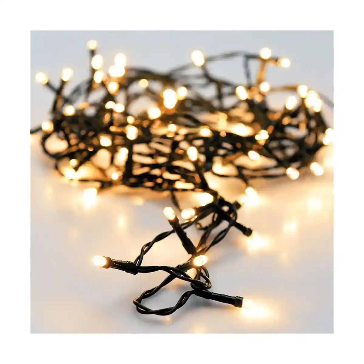 Guirlande de lumieres led vert doux 24 m _4053. DIAYTAR COTE D'IVOIRE - Votre Plateforme pour un Shopping Inspiré. Explorez nos offres variées et découvrez des articles qui stimulent votre créativité et embellissent votre vie.