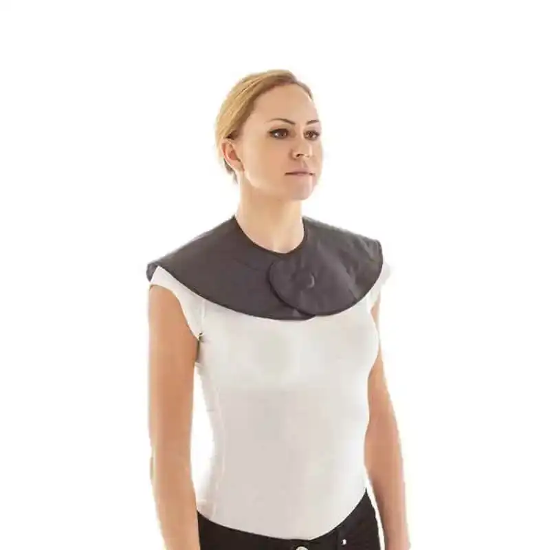 Cape de coiffure xanitalia pro_4605. DIAYTAR COTE D'IVOIRE - L'Art de Choisir, l'Art de S'émerveiller. Explorez notre gamme de produits et laissez-vous émerveiller par des créations authentiques et des designs modernes.