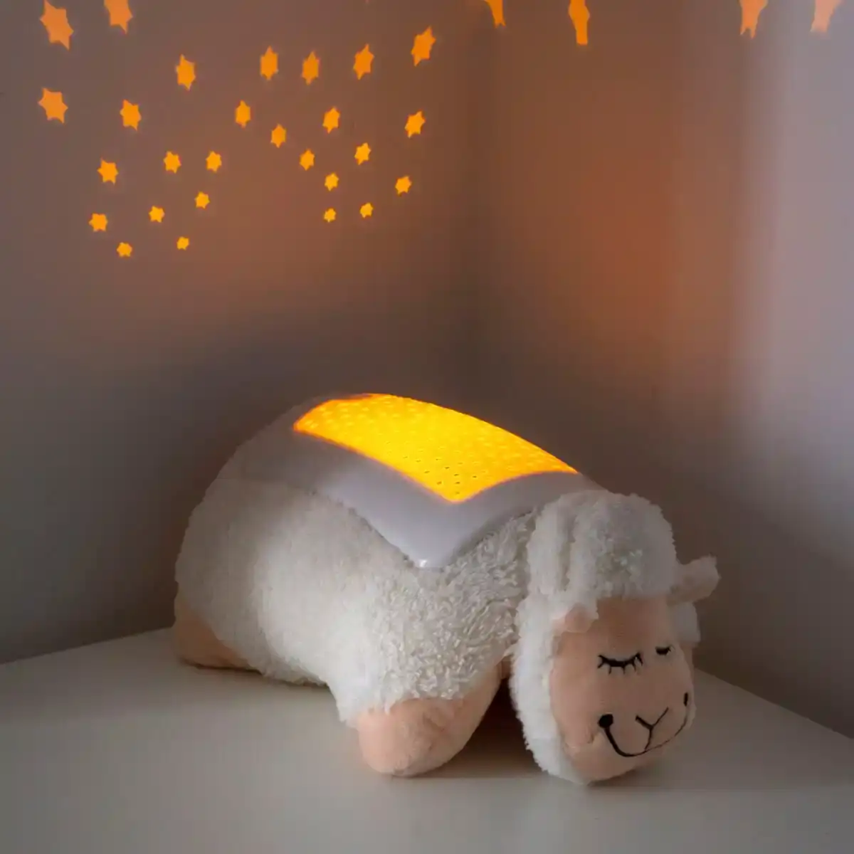 Peluche projecteur mouton innovagoods_8407. Entrez dans l'Univers de DIAYTAR COTE D'IVOIRE - Où Choisir est un Voyage. Explorez notre gamme diversifiée et trouvez des articles qui répondent à tous vos besoins et envies.