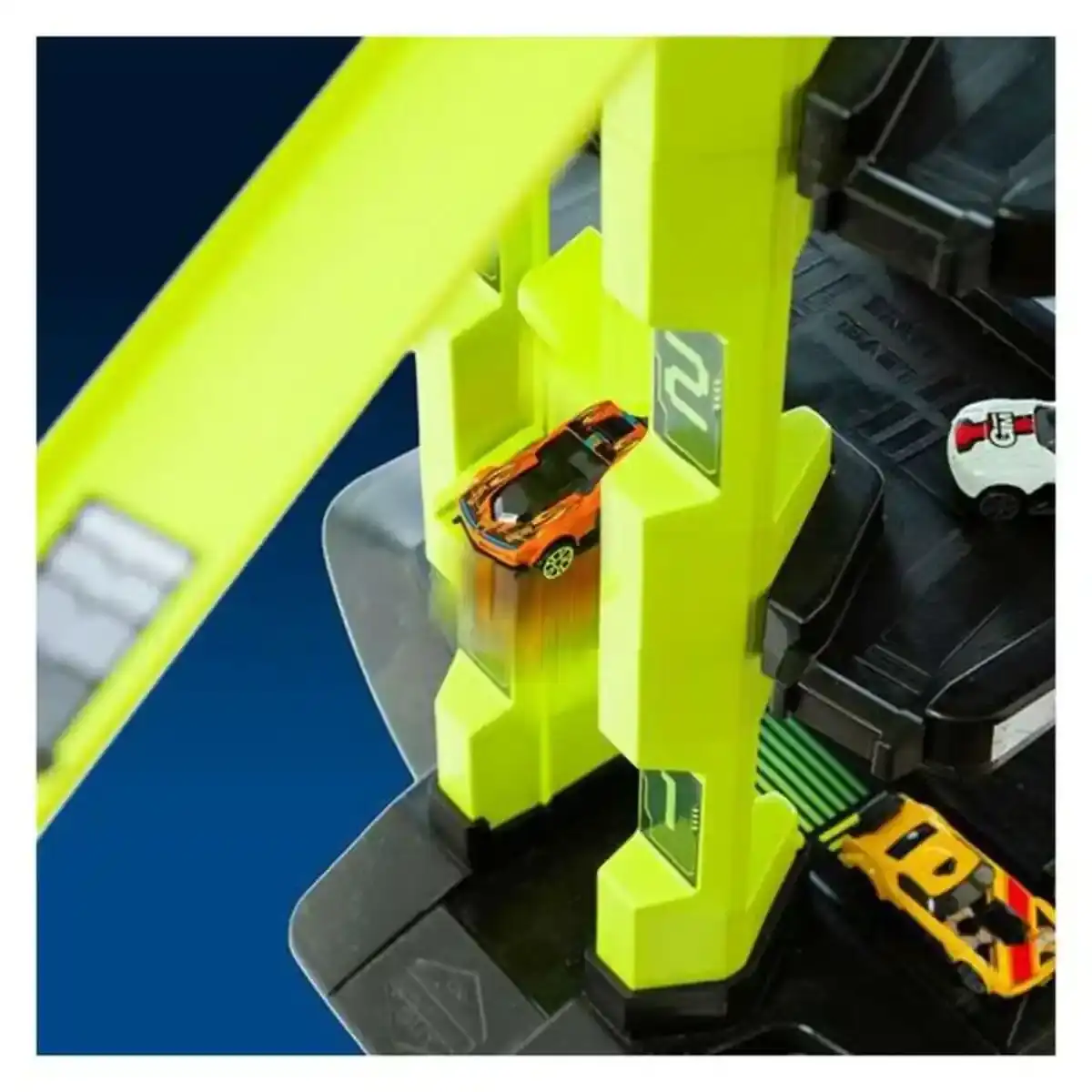 Parking avec Cars Moltó (152 cm). SUPERDISCOUNT FRANCE