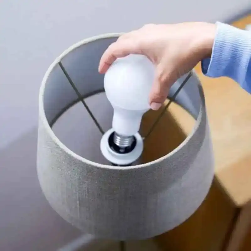 Ampoule intelligente ledkia 929002449702_4414. DIAYTAR COTE D'IVOIRE - Votre Plateforme Shopping, Votre Choix Éclairé. Explorez nos offres et choisissez des articles de qualité qui reflètent votre style et vos valeurs.