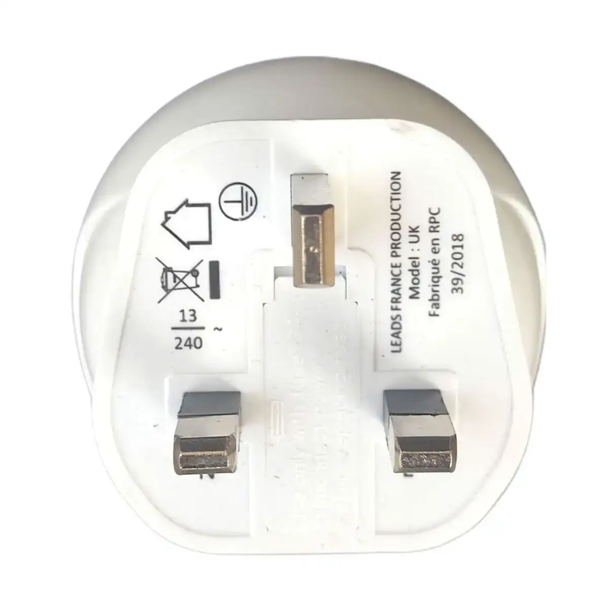 Adaptateur de courant bb0165 reconditionne a _1604. DIAYTAR COTE D'IVOIRE - Où le Shopping est un Plaisir Engagé. Parcourez notre catalogue et choisissez des produits qui respectent vos valeurs et vos attentes.
