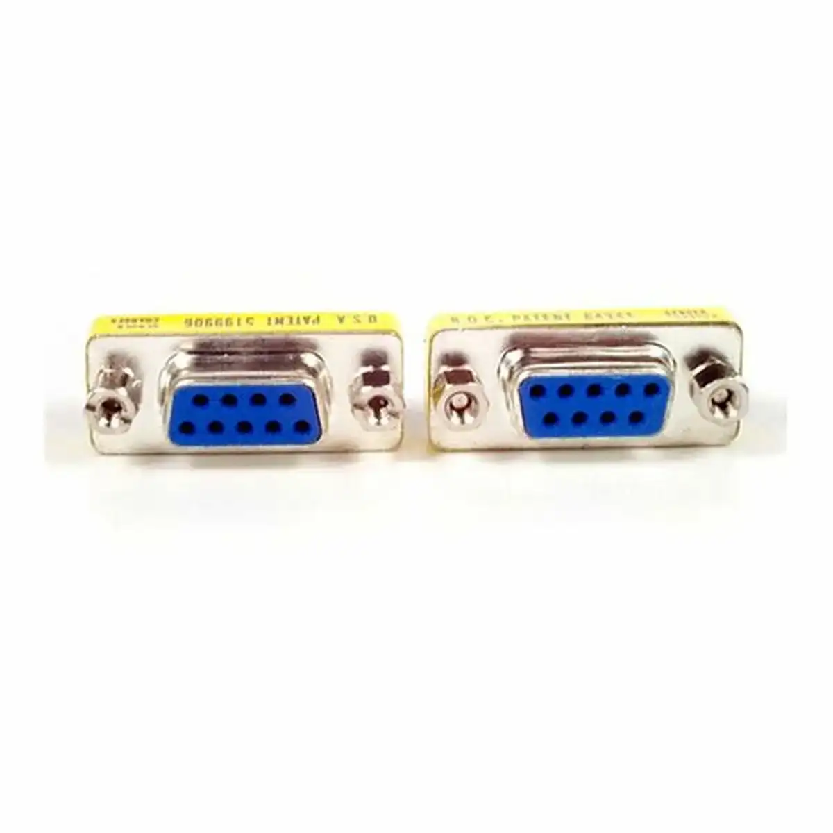 Adaptateur startech gc9sf _6383. DIAYTAR COTE D'IVOIRE - Votre Passage vers l'Élégance Abordable. Explorez notre collection où chaque produit est choisi pour sa qualité et son accessibilité, incarnant ainsi l'essence du Côte d'Ivoire.