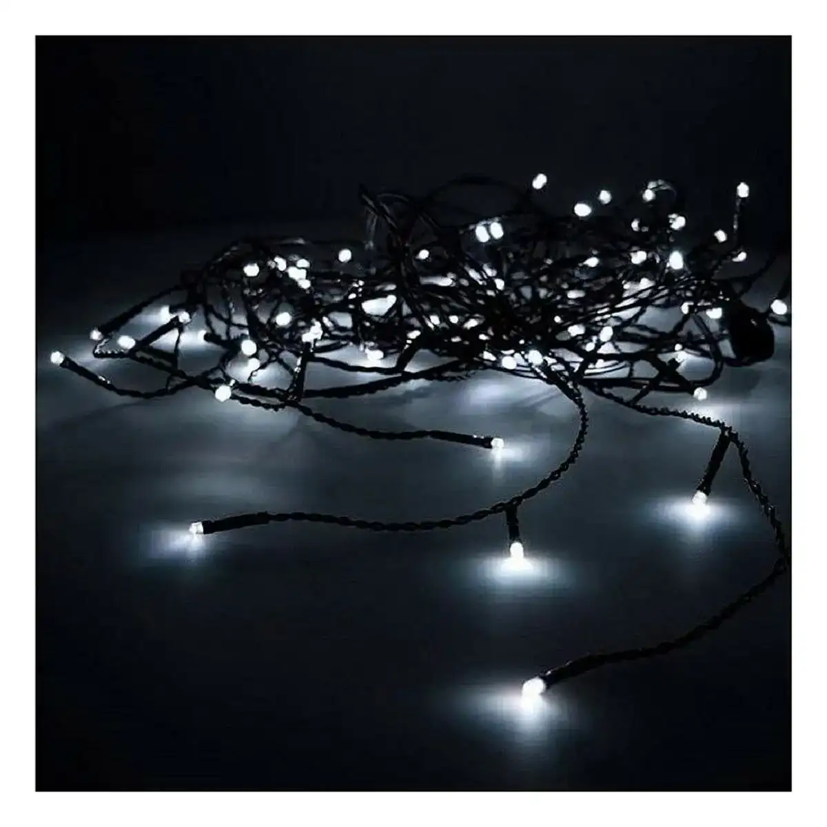 Barriere lumineuse led edm icicle easy connect blanc 200 x 50 cm _8174. DIAYTAR COTE D'IVOIRE - Où la Tradition s'Harmonise avec le Moderne. Parcourez notre gamme diversifiée et choisissez des produits qui révèlent l'âme du Côte d'Ivoire.