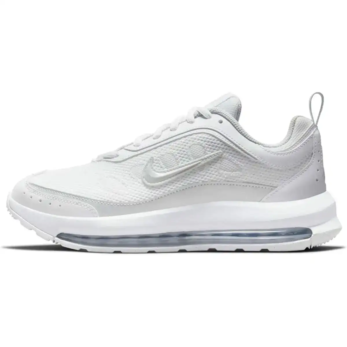 Baskets casual pour femme nike air max ap blanc_8356. Entrez dans l'Univers de DIAYTAR COTE D'IVOIRE - Où Chaque Produit est une Découverte. Explorez notre gamme variée et trouvez des articles qui vous surprennent et vous inspirent.