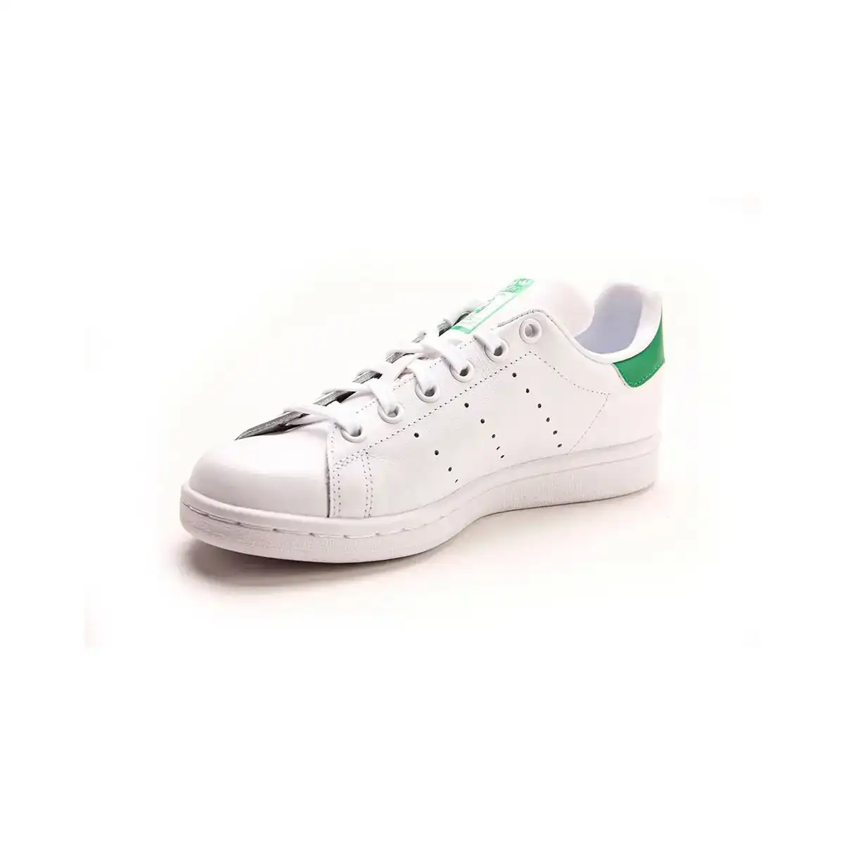 Baskets casual pour femme stan smith j adidas m20605 blanc_7392. Bienvenue chez DIAYTAR COTE D'IVOIRE - Où Chaque Produit a son Histoire. Plongez dans notre sélection diversifiée et découvrez des articles qui racontent le riche patrimoine sénégalais.