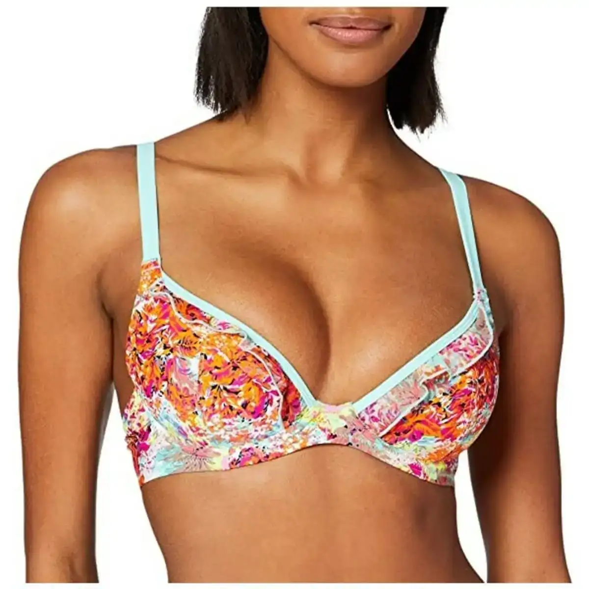 Bikini multicouleur reconditionne a _9339. DIAYTAR COTE D'IVOIRE - Votre Paradis Shopping au Cœur du Côte d'Ivoire. Explorez notre boutique en ligne et découvrez des produits conçus pour enchanter chaque aspect de votre vie.